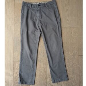 Dockers Flex Comfort Gray Chino Pants Casual Everyday‎ slightly distressed 32/29